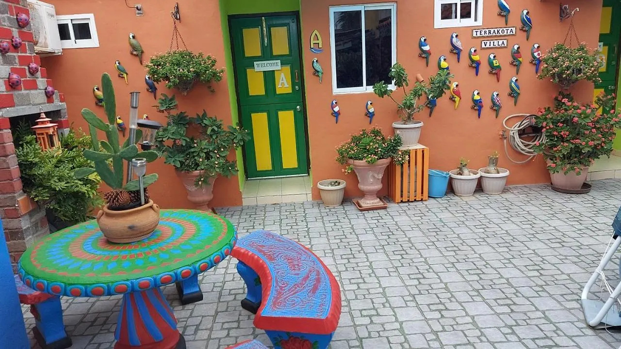 Terrakota Apartments Willemstad